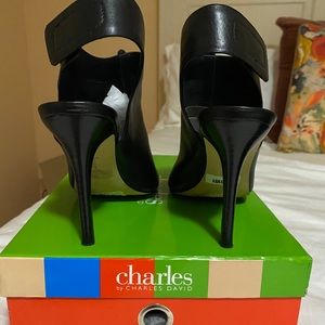 Charles David black leather open toed heels